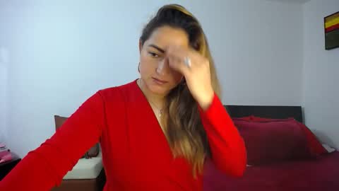 ximena online show from April 29, 10:52 am
