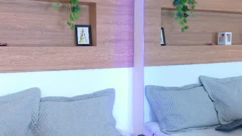 abiehils online show from June 13, 3:43 pm