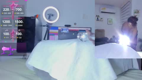 Abigail online show from October 26, 5:30 pm