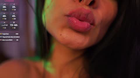 Abigail online show from January 28, 5:54 am