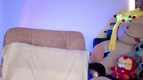 Snapshot of abigail_hobbs2 chatting on October 2, 8:49 pm Aby online show from October 2, 8:49 pm