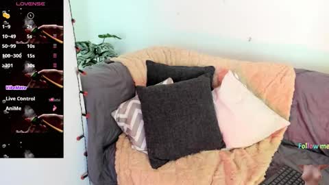 Snapshot of abigail_luna_ chatting on November 11, 7:03 pm abi online show from November 11, 7:03 pm