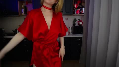 Abigail Mcgee online show from March 30, 4:35 am