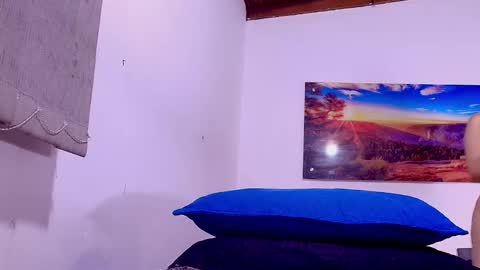 Snapshot of abiigail_fox chatting on September 17, 3:08 am Abigail online show from September 17, 3:08 am