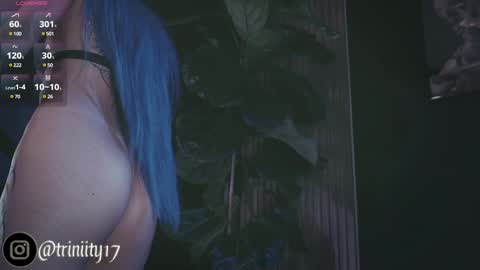 Snapshot of abril__colen chatting on January 2, 3:05 am April online show from January 2, 3:05 am