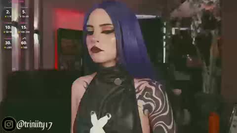 Snapshot of abril__colen chatting on September 15, 2:17 pm April online show from September 15, 2:17 pm