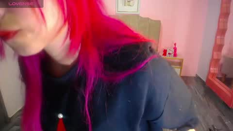 abril_ch_ online show from September 9, 10:37 am