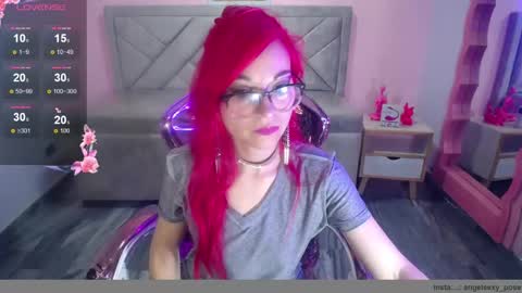 abril_ch_ online show from November 24, 10:48 am