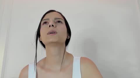 Abril jones online show from December 14, 3:36 pm