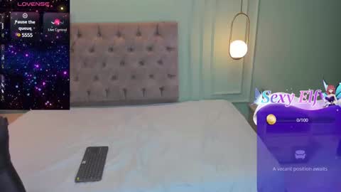 Abril jones online show from December 31, 10:15 am