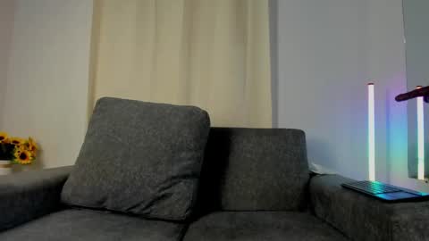 Abril jones online show from February 8, 6:12 pm