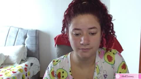 Snapshot of abril_lovee2 chatting on April 7, 5:35 pm Abril online show from April 7, 5:35 pm