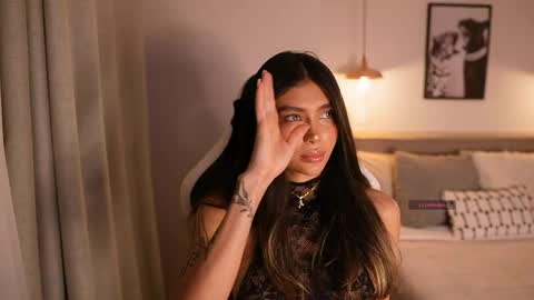 My name is Alexa. Please say hello I like to chat with you. If you have requests please use tip online show from April 27, 11:03 pm