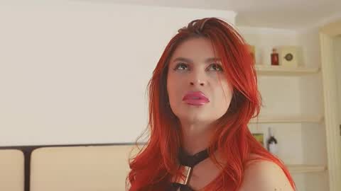 Abril Colls online show from February 21, 9:38 pm