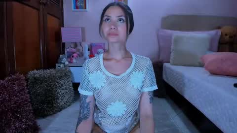 Abril online show from September 27, 3:22 am