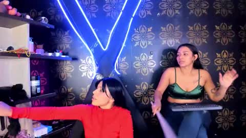 AbrilSonne online show from March 5, 1:56 am