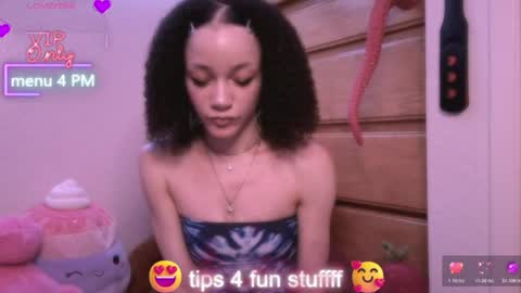 Peach online show from July 1, 2:24 am