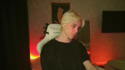 Nick online show from November 10, 1:32 pm