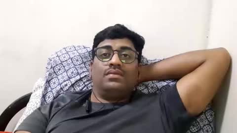 Snapshot of abu3991 chatting on December 15, 6:23 pm abu3991 online show from December 15, 6:23 pm