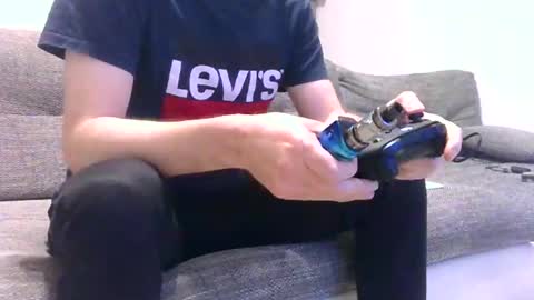 Snapshot of abwichsen18 chatting on February 26, 9:16 pm abwichsen18 online show from February 26, 9:16 pm