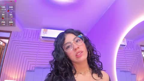 Snapshot of aby_lee_ chatting on December 14, 2:42 pm Aby online show from December 14, 2:42 pm