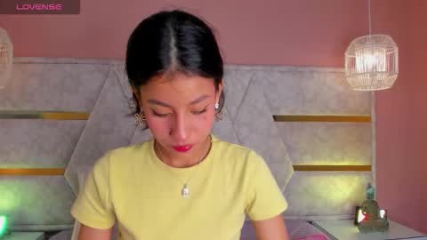 Snapshot of aby_lee_ chatting on September 17, 11:34 am Aby online show from September 17, 11:34 am