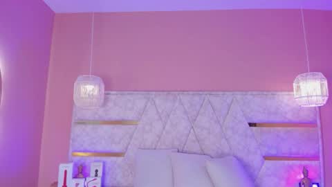 Snapshot of aby_lee_ chatting on October 21, 11:33 am Aby online show from October 21, 11:33 am