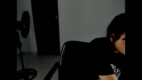 abyy_thomson online show from February 14, 12:51 am