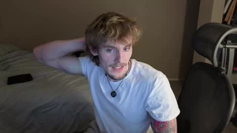 Snapshot of aceafterhours chatting on January 11, 2:38 am Ace online show from January 11, 2:38 am