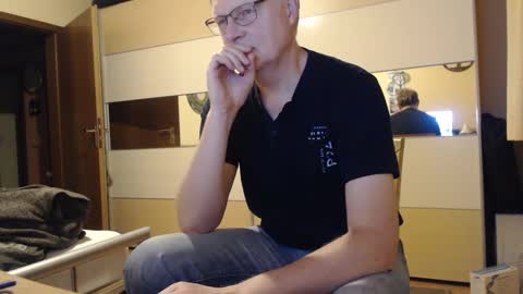 Snapshot of ach471 chatting on January 18, 6:56 am ach471 online show from January 18, 6:56 am