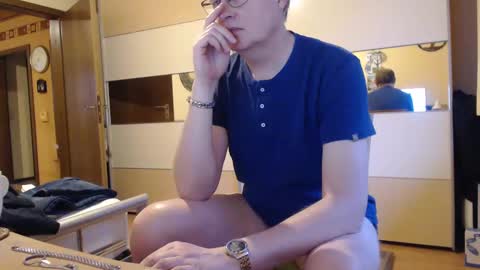 Snapshot of ach471 chatting on January 29, 7:36 am ach471 online show from January 29, 7:36 am