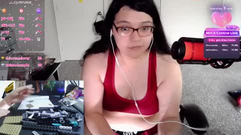 Snapshot of achubbygummy chatting on April 3, 10:08 pm AChubbyGummy online show from April 3, 10:08 pm