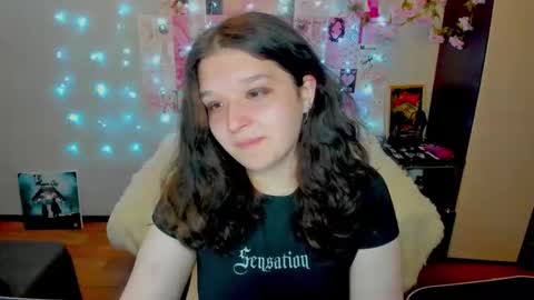 Kate online show from June 5, 11:32 pm
