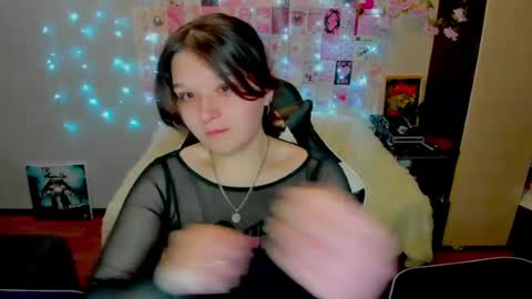 Snapshot of acid_kate chatting on July 13, 11:29 pm Kate online show from July 13, 11:29 pm