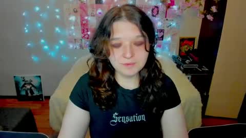 Snapshot of acid_kate chatting on July 17, 12:39 am Kate online show from July 17, 12:39 am