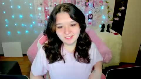 Snapshot of acid_kate chatting on July 21, 11:18 pm Kate online show from July 21, 11:18 pm