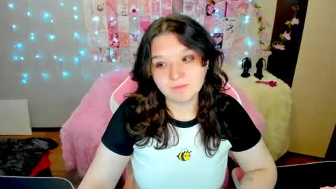Snapshot of acid_kate chatting on July 23, 1:58 am Kate online show from July 23, 1:58 am