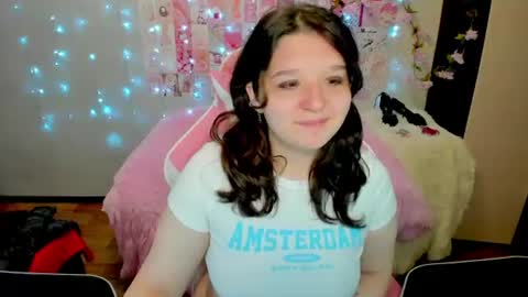 Snapshot of acid_kate chatting on August 2, 11:25 pm Kate online show from August 2, 11:25 pm