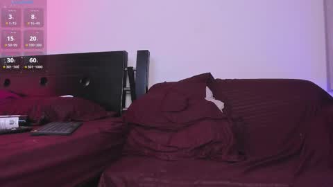 Snapshot of acid_longer chatting on November 19, 10:43 pm centric independent model online show from November 19, 10:43 pm