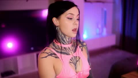 acid_pie online show from October 31, 6:53 pm