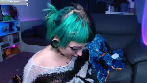 Acid or Iya  vacation November 19 to November 26 online show from December 9, 12:01 am