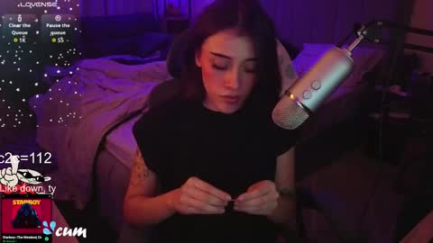 Snapshot of acidkaos chatting on November 5, 8:42 pm Lana 3 online show from November 5, 8:42 pm