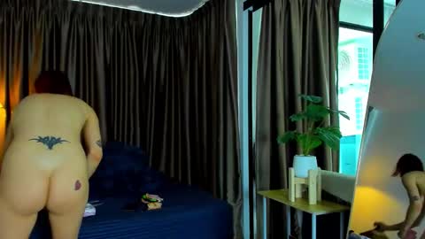 Snapshot of acidlampa420 chatting on October 22, 5:52 am MAIYA online show from October 22, 5:52 am