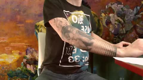 Alex   online show from January 4, 3:49 pm