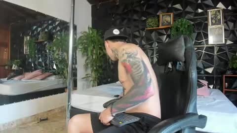 Snapshot of acxel_prescot chatting on May 11, 6:49 pm Acxel online show from May 11, 6:49 pm