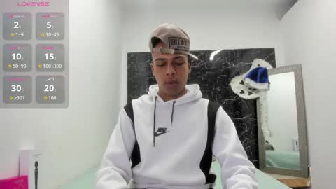 ada_brooke online show from February 6, 12:30 pm