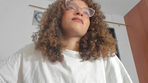  Isa  online show from December 18, 4:29 am