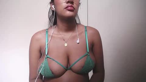 Snapshot of ada_jhonson chatting on February 8, 9:36 pm Adhara online show from February 8, 9:36 pm