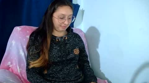 Snapshot of ada_naugthy1 chatting on November 13, 12:09 am Ada naugthy28 online show from November 13, 12:09 am