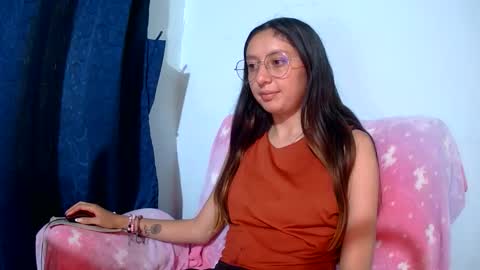 Snapshot of ada_naugthy1 chatting on November 20, 6:29 pm Ada naugthy28 online show from November 20, 6:29 pm